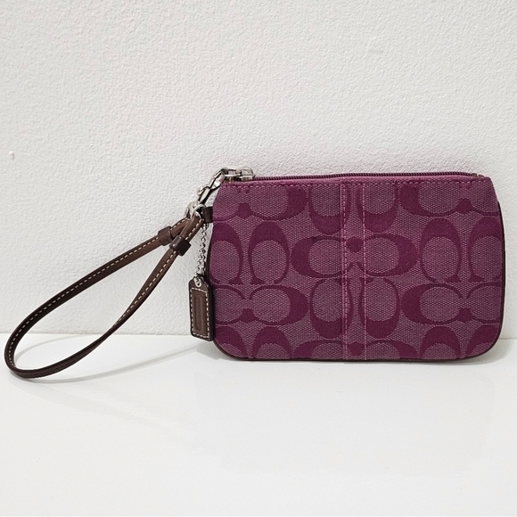 Coach Classic Signature Optic Lurex Wristlet Wallet - Picture 8 of 16